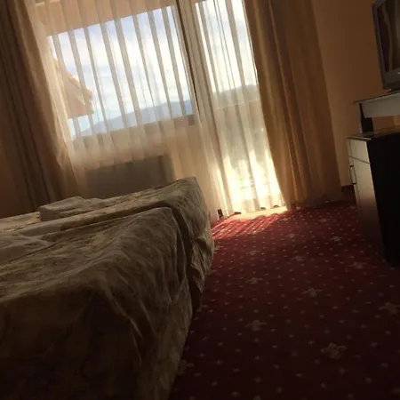 Hotel Family Aida Ţigov Ceark