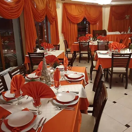 Family Aida Hotel Ţigov Ceark
